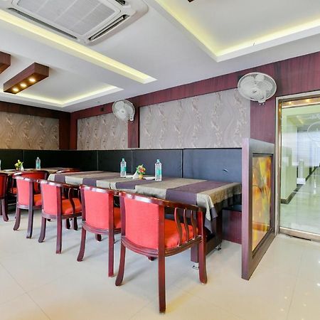 Oyo 1889 Hotel Aj Park Alappuzha Dış mekan fotoğraf