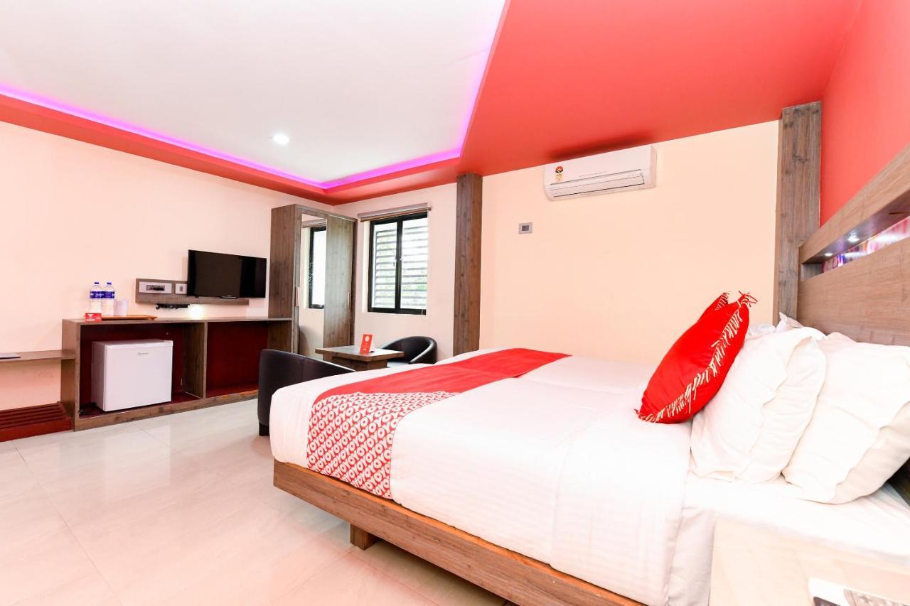 Oyo 1889 Hotel Aj Park Alappuzha Dış mekan fotoğraf