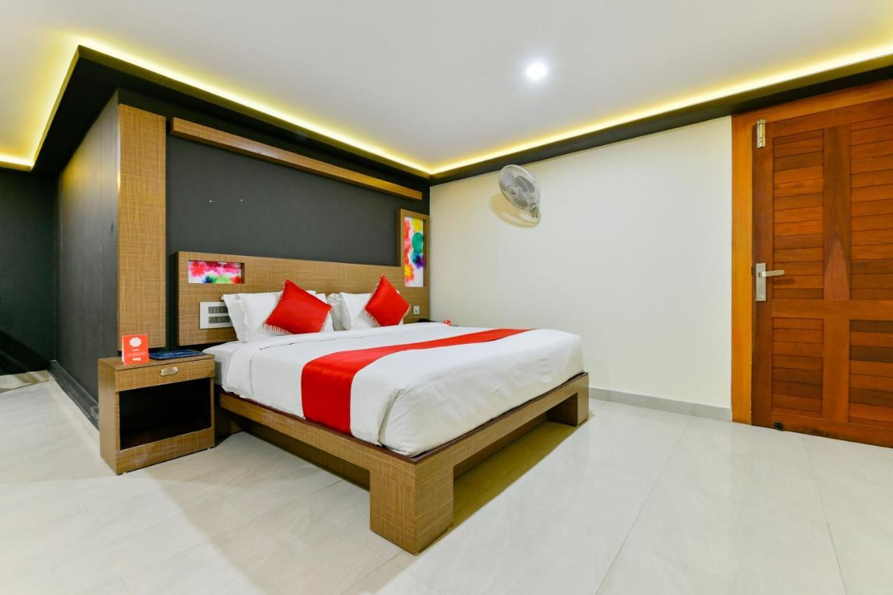 Oyo 1889 Hotel Aj Park Alappuzha Dış mekan fotoğraf