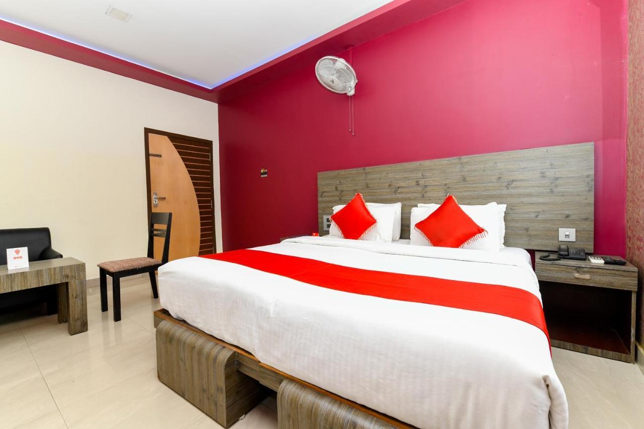 Oyo 1889 Hotel Aj Park Alappuzha Dış mekan fotoğraf